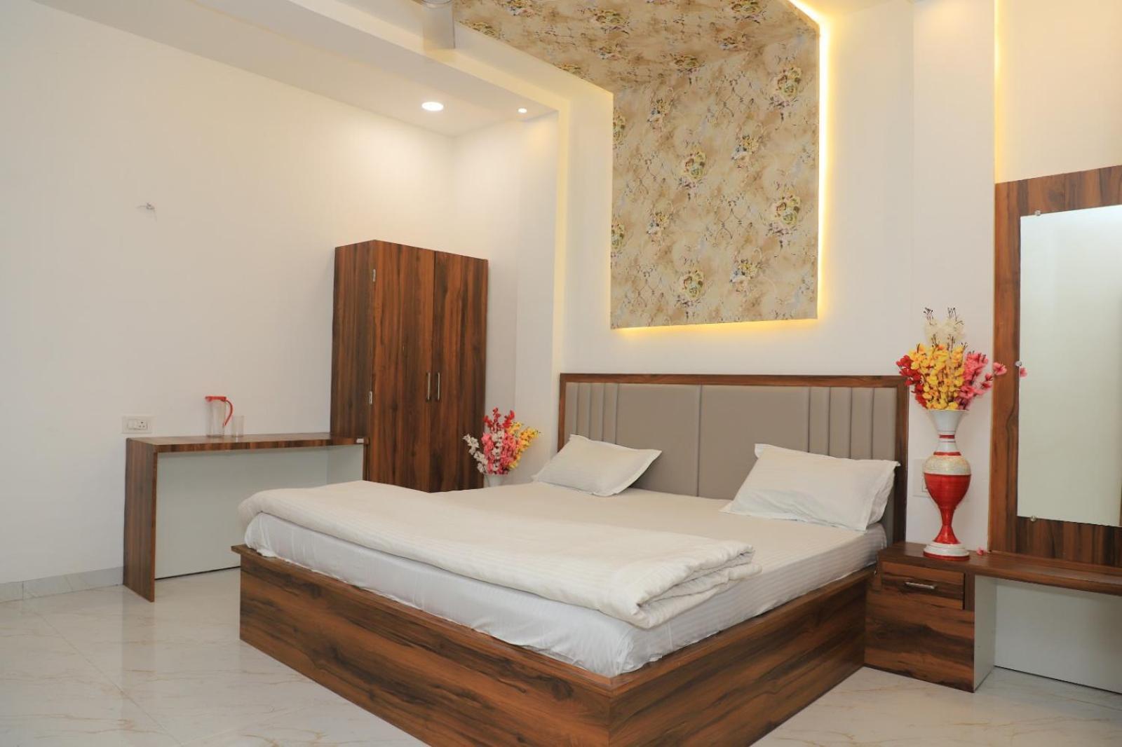 Ellora Shri Balaji Resort מראה חיצוני תמונה